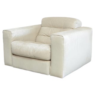 Vintage DS105 Ecru White Leather Chair from de Sede For Sale