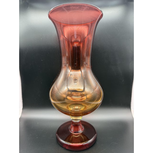 Amberina-Style Blown Glass Vase from the 1960s, 1950s For Sale - Image 10 of 10