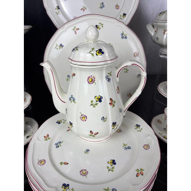 Bring the timeless romance of an Alsace wildflower field to your tablescape with this stunning, 56-piece collection of...