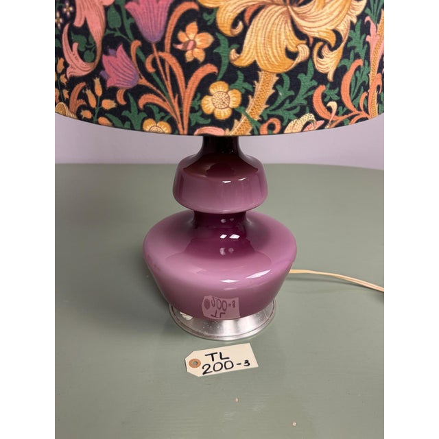 1960s Mid-Century Belgian Purple Opaline Glass Table Lamp with Floral Shade from Glasfabriek De Rupel, Belgium, 1960s For Sale - Image 5 of 16