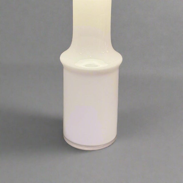 1970s Modernist glass table lamp by Gert Nystrom for Hyllinge, 1970s For Sale - Image 5 of 5
