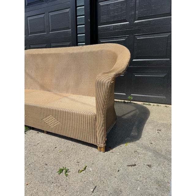 Tan Vintage Lloyd Flanders All Weather Wicker Couch Frame Restoration (Blue Tag) For Sale - Image 8 of 8