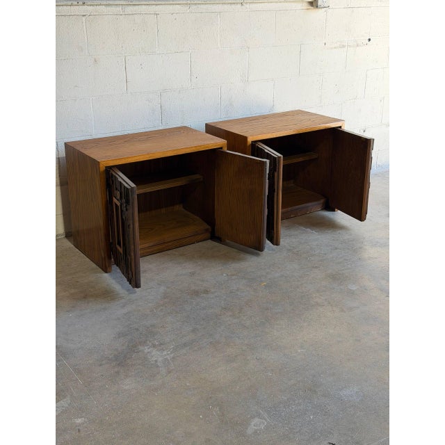 Mid-Century Modern Lane Brutalist Oak Nightstands Set of 2 Wooden Bedroom Storage End Tables 1970s For Sale - Image 3 of 11