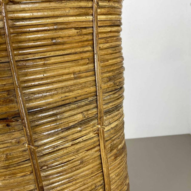 Bauhaus Rattan and Brass Umbrella Stand in the style of Aubock, France, 1960s For Sale - Image 10 of 18