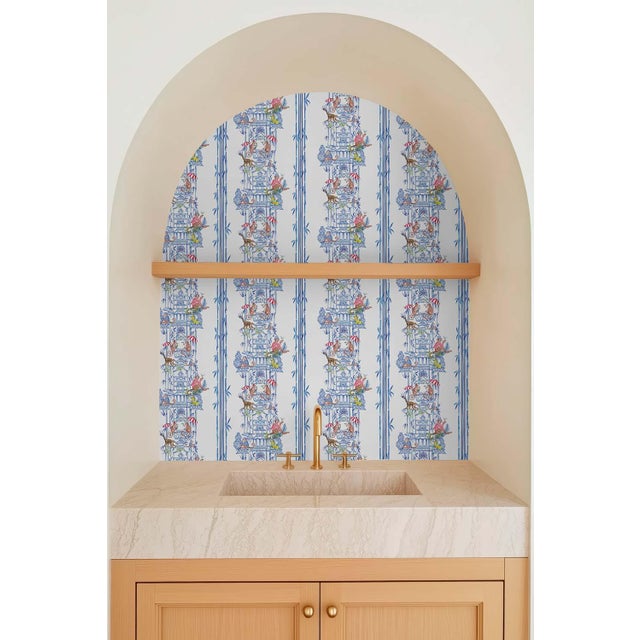 Chinoiserie Chinoiserie Shenanigans Toile Grasscloth Wallpaper by House Party | Azure Blue | 6 Yards For Sale - Image 3 of 9