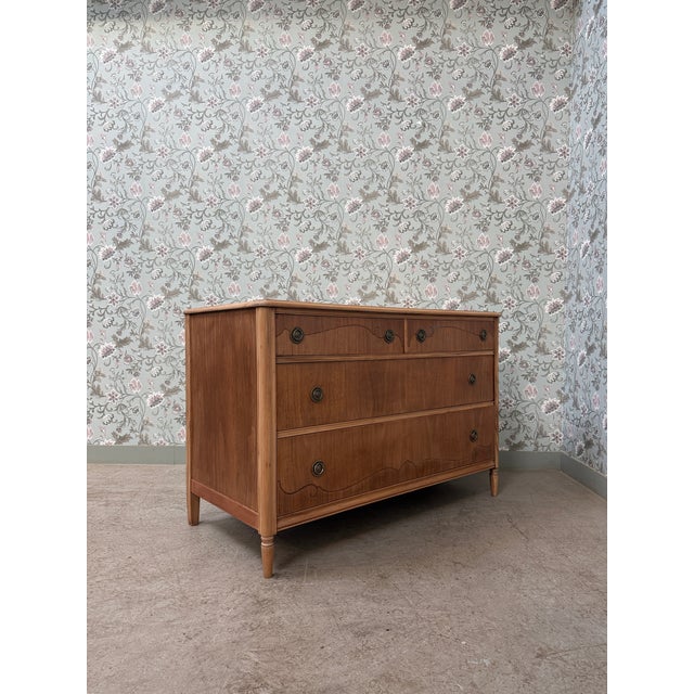 Large Art Deco Chest of Drawers in Mahogany and Ash, 1930s For Sale - Image 16 of 18