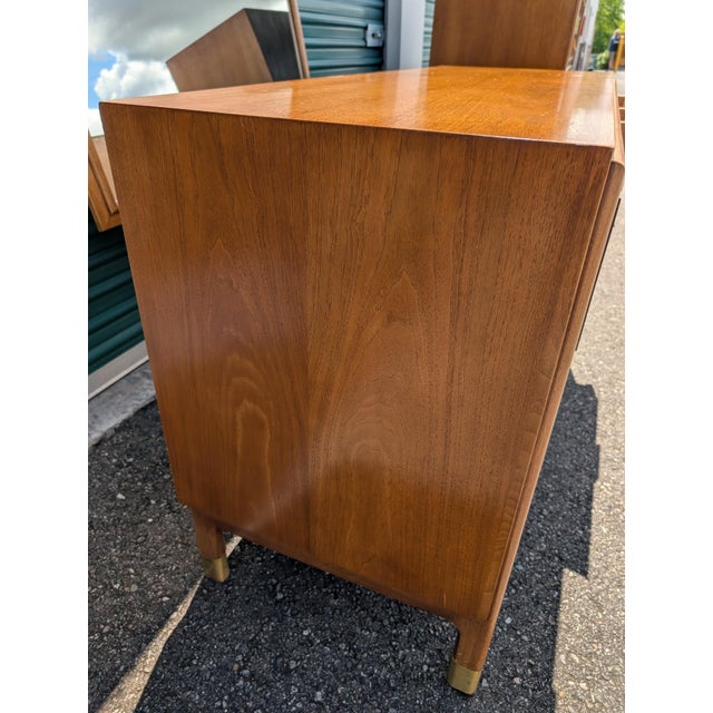 Drexel Cascade Mid Century Modern Walnut Finish 6 Drawer Dresser W/ Original Mirror For Sale - Image 11 of 18