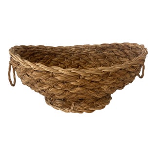Boho Chic Rush Oval Centerpiece With Wicker Rings For Sale
