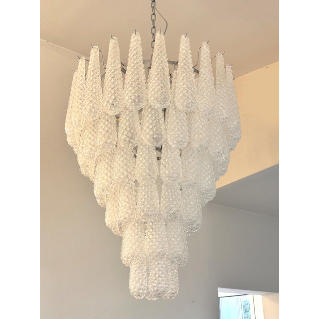 2020s Venetian Luxury lid.century-modern "Conchiglie" Murano Glass Chandelier For Sale - Image 5 of 6
