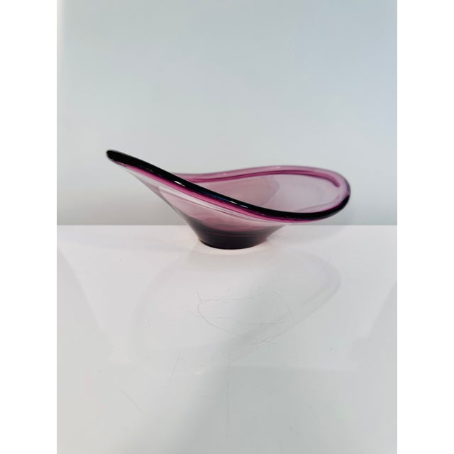 Pink Sculptural Snits Bowl in Rose Gold Mouth-Blown Glass attributed to Lotte Petterson for Ikea, Sweden, 2000s For Sale - Image 8 of 11