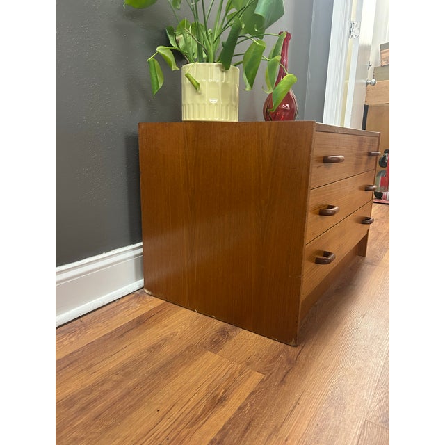 1960s Vintage Danish Modern 3-Drawer Credenza (Domino Møbler) – For Sale - Image 5 of 12