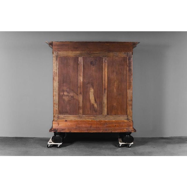 Baroque-Style Linen Cabinet in Oak For Sale - Image 5 of 18