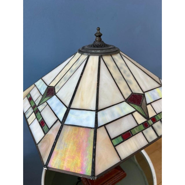 Beige Art Deco Tiffany Style Table Lamp with Stained Glass Shade For Sale - Image 8 of 9