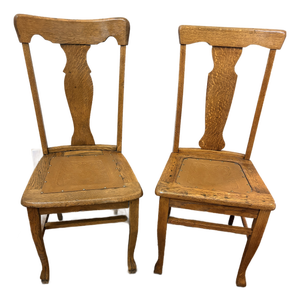 Pair of Antique Arts & Crafts Mission Quarter-Sawn Tiger Oak Dining Chairs With Embossed Leather Seats
