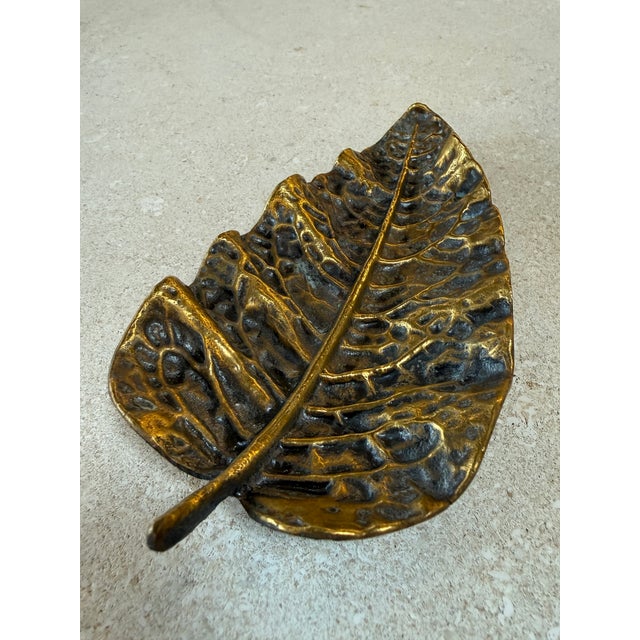 1970s Vintage Brass Leaf Trinket Dish / Decorative Catchall Bowl For Sale - Image 5 of 6