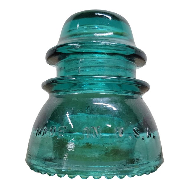 Vintage Hemingray Aqua or Teal Glass Insulator For Sale
