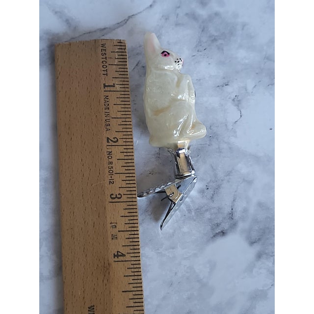 Antique White Mid-Century European Glass Rabbit Clip Ornament For Sale - Image 8 of 10