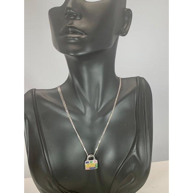 2010s 2.0 Carat Multi Sapphire Pendant /Necklace 18 Karat Gold Estate, Pocket Book For Sale - Image 5 of 18