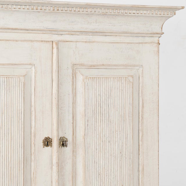 Early 19th Century Swedish Gustavian White Painted Cabinet For Sale - Image 9 of 18