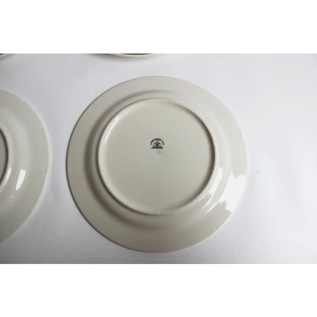 Mid 20th Century Homer Laughlin Plates- Set of 8 For Sale In New York - Image 6 of 7