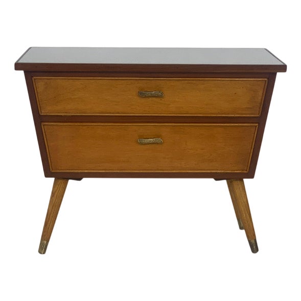 Vintage Dresser in Wood For Sale