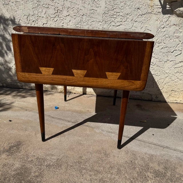 1960s 1960s Lane Acclaim Drop Leaf Side Table by Lane For Sale - Image 5 of 12