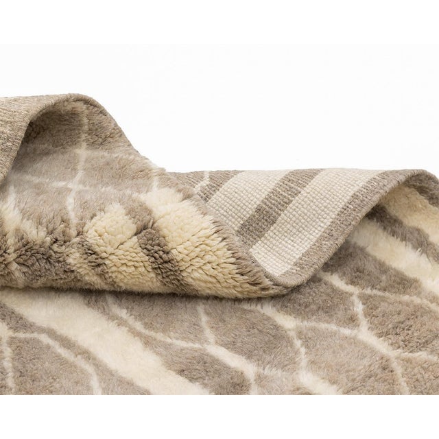 Oversize Honeycomb Trellis Hand-Knotted Wool Rug | 12'10" X 9'8" | One of a Kind For Sale - Image 4 of 9