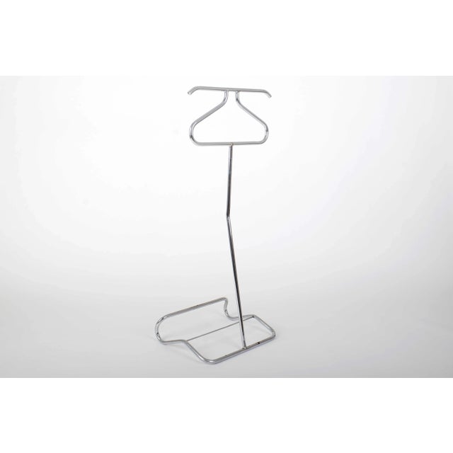 Bauhaus Tubular Steel Coat Rack from Mucke Mulder, 1930s, in Very Good conditions. Designed 1920 to 1949 This piece has an...