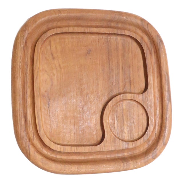 Mid 20th Century Teak Wood Cutting Board Serving Tray by Goodwood For Sale