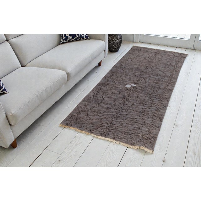 Turkish Vintage Anatolian Oushak Rug For Sale - Image 3 of 10