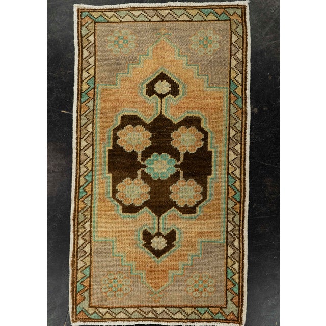 Taupe Turkish Mini Rug Oriental Hand Knotted Vintage Rug 1'8" x 2'11" #21259 For Sale - Image 8 of 8