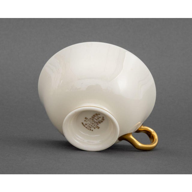 Late 20th Century Lenox "Westchester" Porcelain Service, 72 Pcs. For Sale - Image 14 of 15