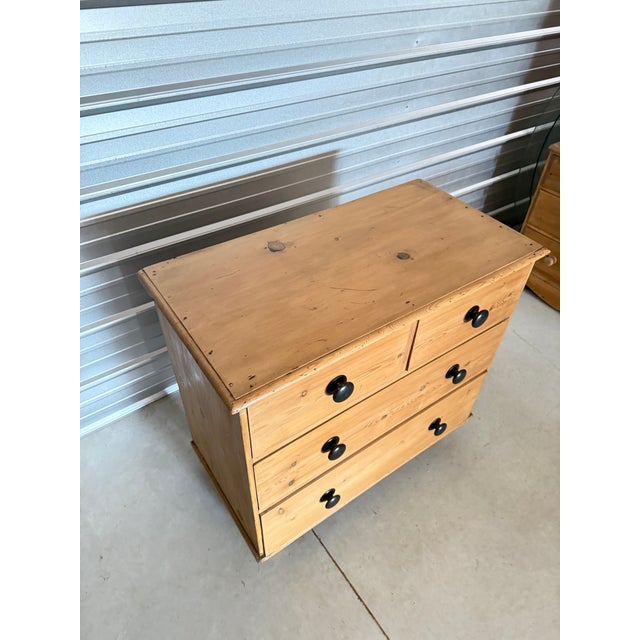 Antique Pine Two Over Two Drawers - Chest of Drawers From England For Sale - Image 9 of 18