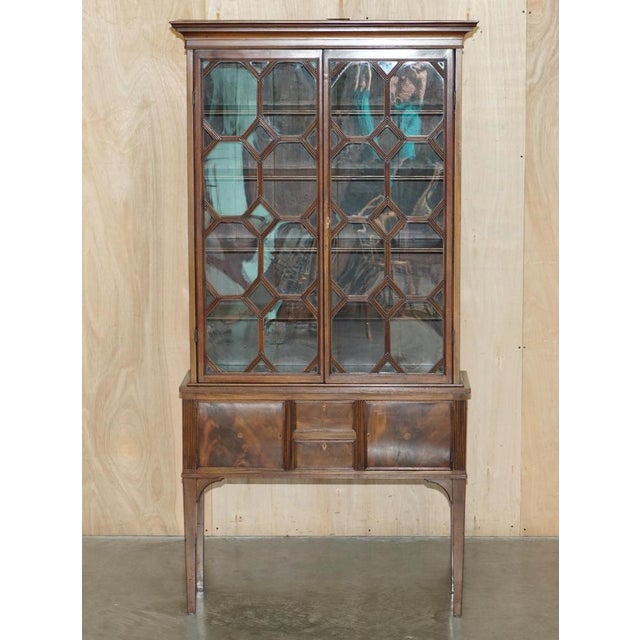 Royal House Antiques is delighted to offer for sale this very Elegant, hand made in England Astral glazed Library bookcase...