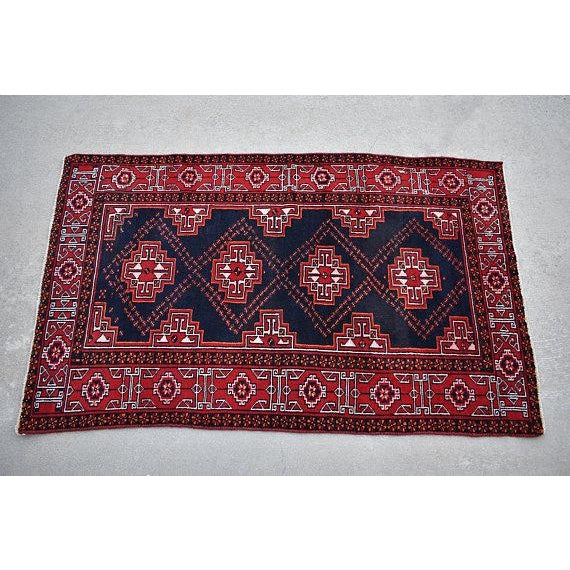 Beautiful, traditional, contemporary, tribal Qashkai area rug with medallion! This rug was made in the 1950's and is about...
