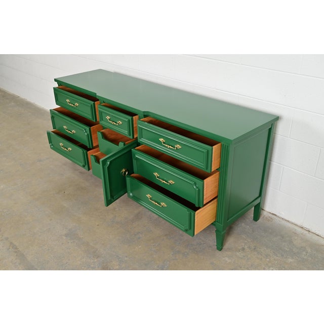 Thomasville French Regency Louis XVI Green Lacquered Dresser or Credenza, Newly Refinished For Sale In South Bend - Image 6 of 13