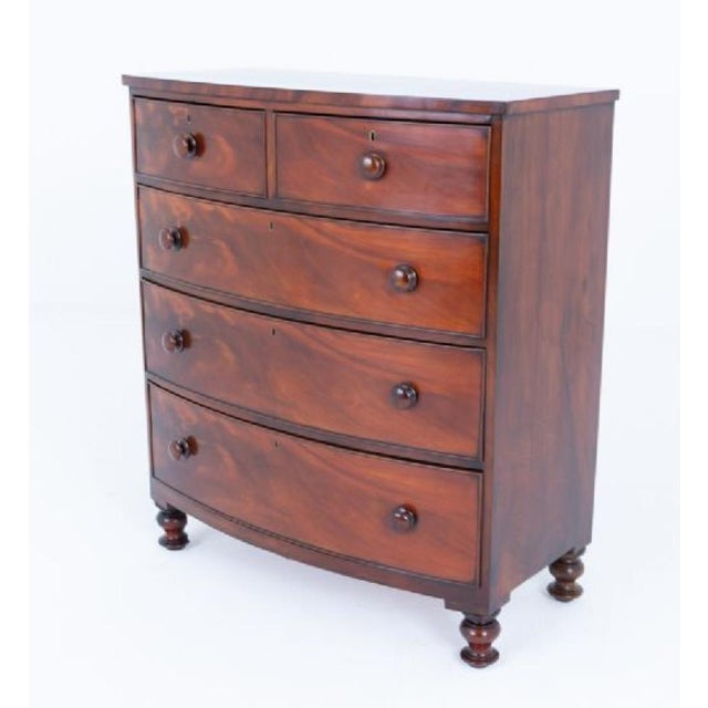 Victorian Mahogany Bow Front Chest of Drawers, 1860s For Sale - Image 3 of 7