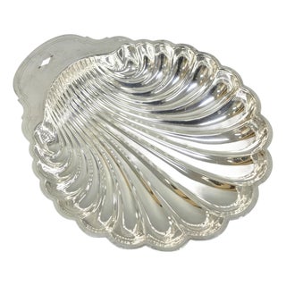 Vintage Mid Century Modern Wm Rogers Silver Plated Clam Shell Serving Dish For Sale