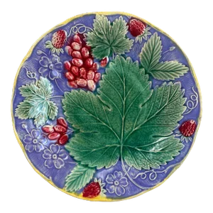 19th Century English Wedgwood Lavender Grape Leaf and Strawberry Majolica Plate