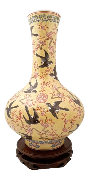 Early 20th Century Chinese Porcelain Da Ya Zhai Tianqiuping Vase