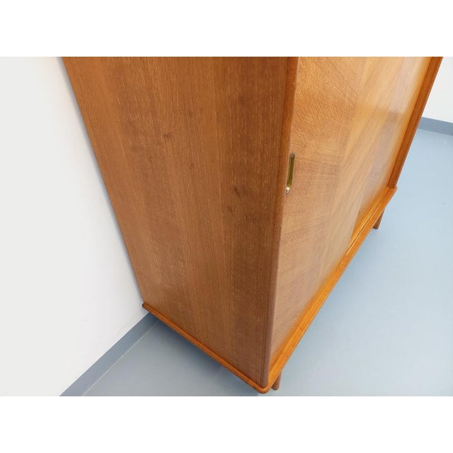 Mid-Century Modern Vintage Oak Wardrobe, 1960s For Sale - Image 3 of 18