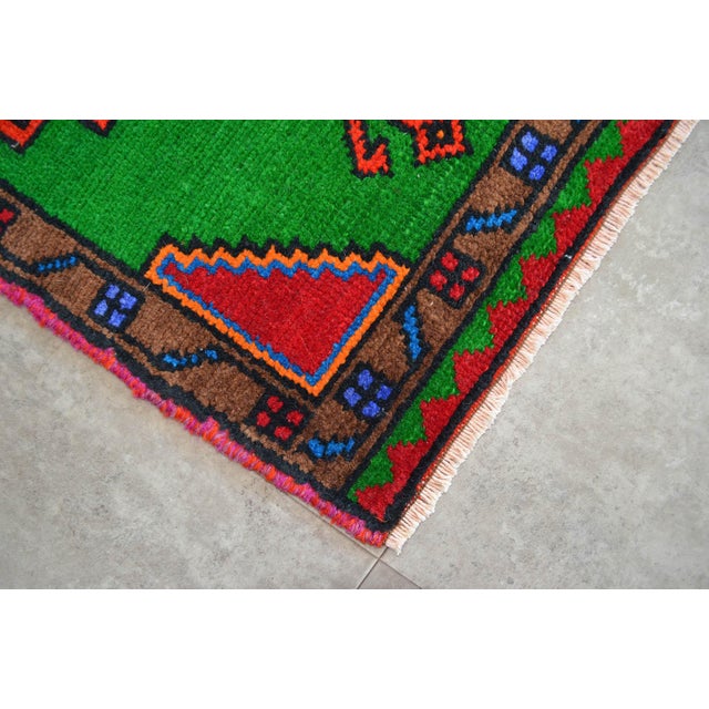 Hand Knotted Oushak Smal Rug. Colorful Rug, Bath Mat, Laundry Kitchen Decor 1'6" X 2'9" For Sale - Image 9 of 10