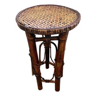 Vintage-Style Burnt Bamboo and Rattan Plant Stand -Accent Drink Side Table For Sale