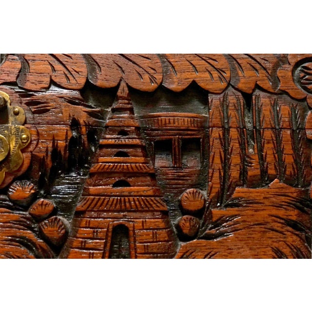 19th Century Hand-Carved Mahogany Chinese Export Humidor For Sale - Image 4 of 8