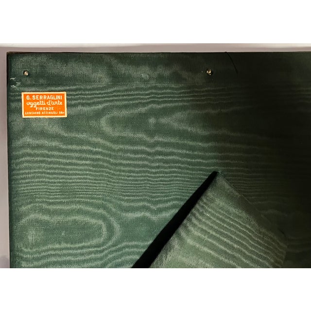 Mid-Century Italian Florentine Olive Green Leather Photo Picture Frame Stamped With Gilt Fleur De Lis by G. Serranglini Florence, Italy For Sale - Image 10 of 10