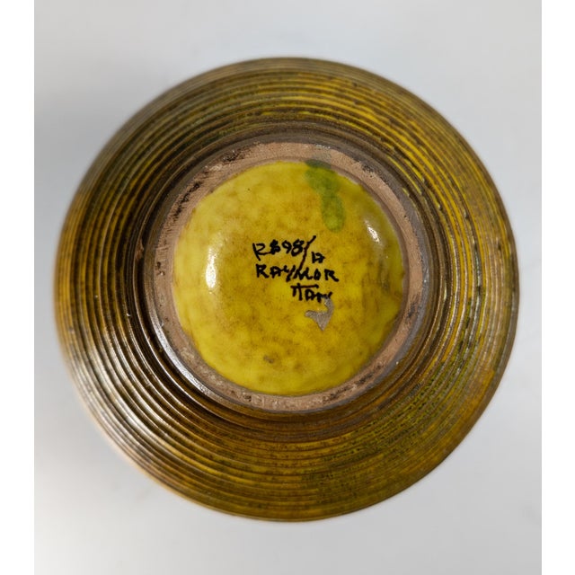 Mid-Century Modern Italian Art Pottery Vase by Alvino Bagni for Raymor For Sale - Image 13 of 14