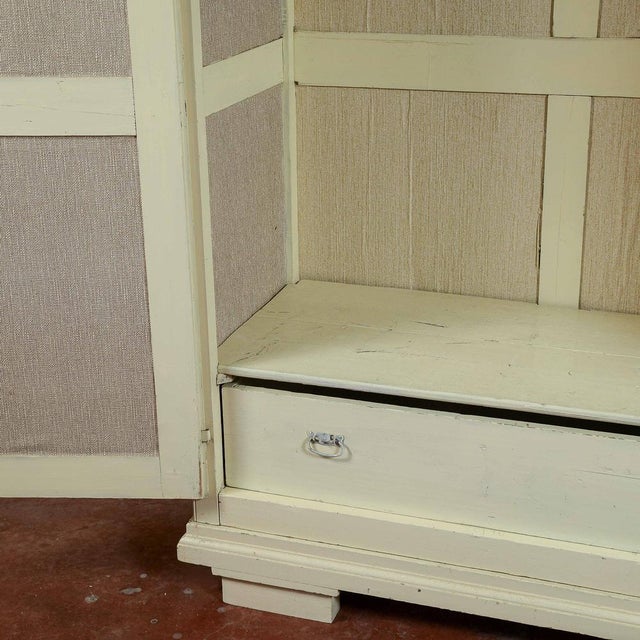 19th‑Century Two‑Door Wardrobe with Internal Drawer and Moulded Details For Sale - Image 5 of 18
