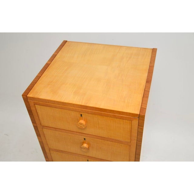 Wood Art Deco Sycamore Chest of Drawers attributed to Hille, 1920s For Sale - Image 7 of 11