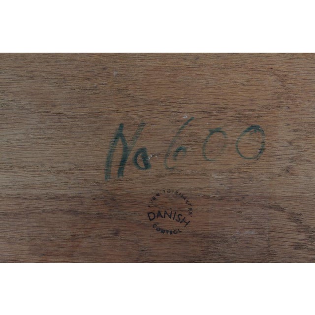 1960s Vintage Side Table in Oak by Knud Joos for Jason Møbler, 1960s For Sale - Image 5 of 6