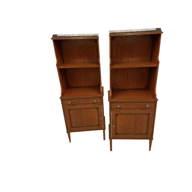 Antique Satinwood Waterfall Bookcases from Gillows, 1880, Set of 2 For Sale